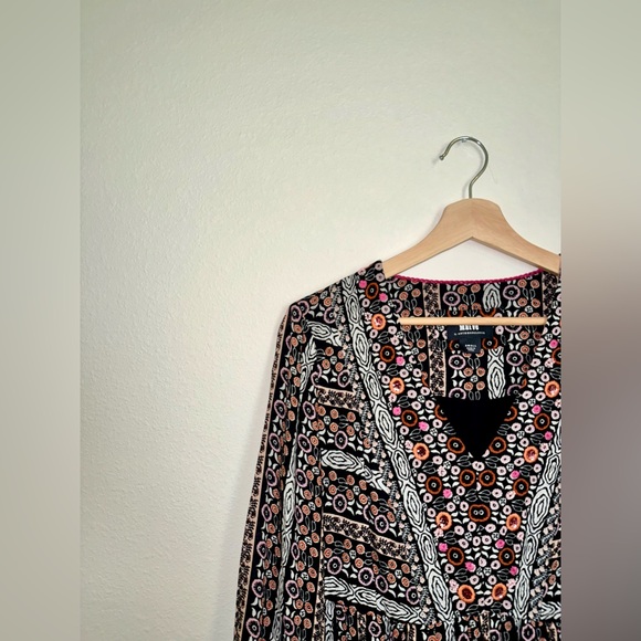 Maeve: Naomi Embroidered Tunic Dress - Picture 3 of 4